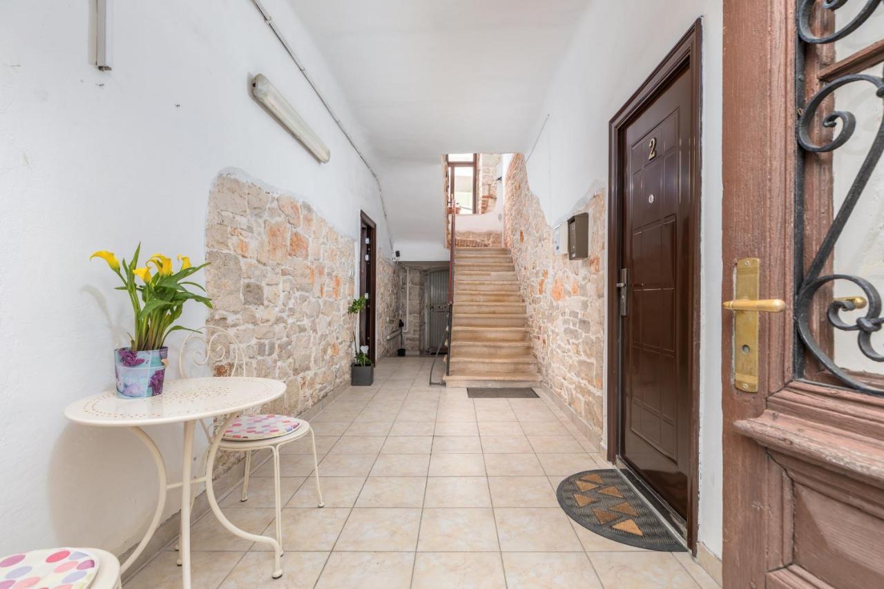 Apartment Nikola Fažana Exterior foto
